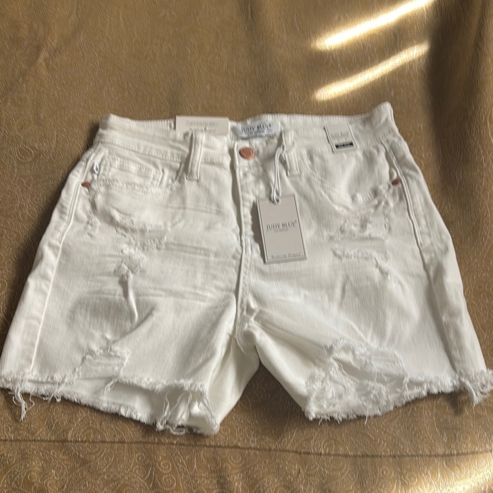 Judy Blue Women's White Distressed Jean Shorts